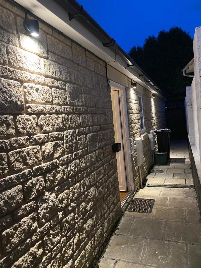 Вилла Woodlands Court Holiday Retreat Paulton Экстерьер фото