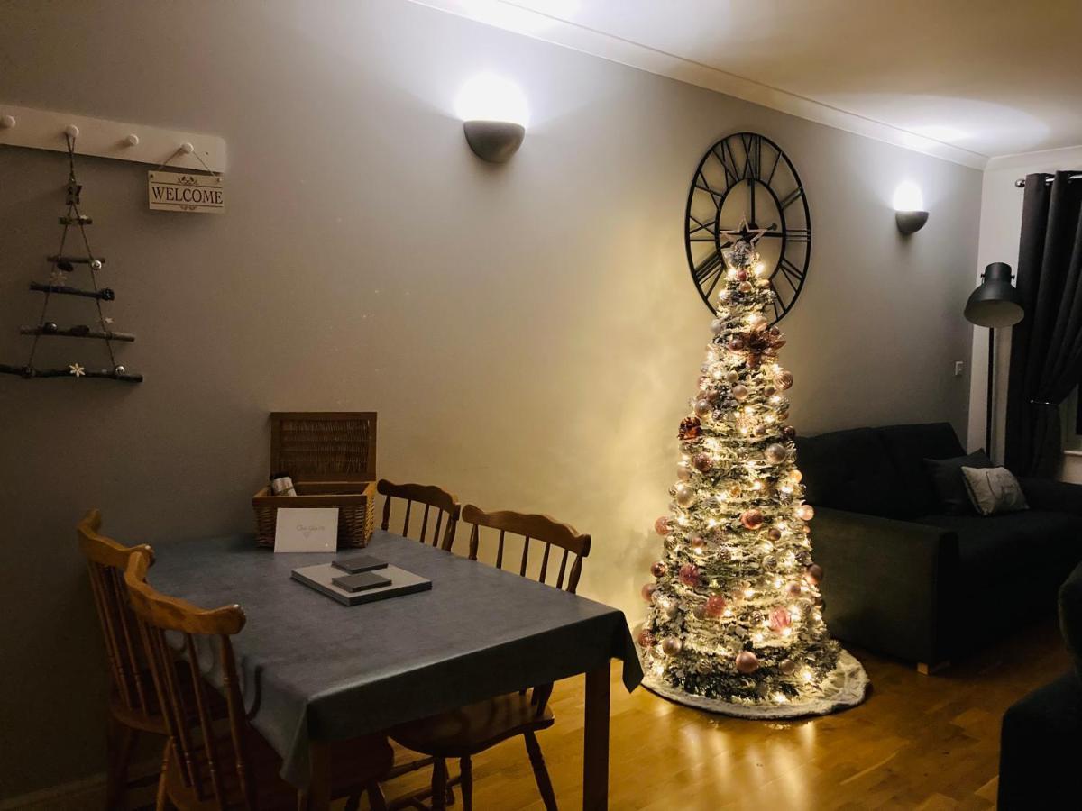 Вилла Woodlands Court Holiday Retreat Paulton Экстерьер фото